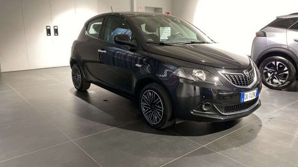 Lancia Ypsilon 51 kW image number 2