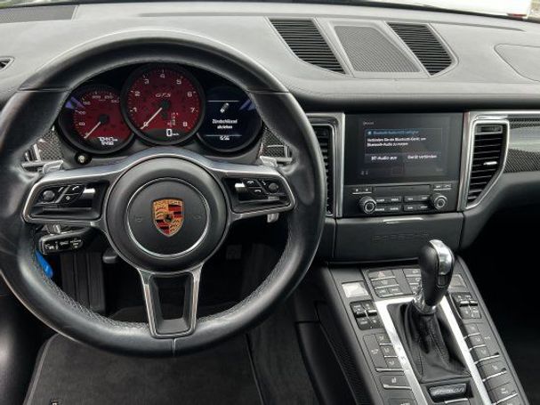 Porsche Macan GTS 265 kW image number 9