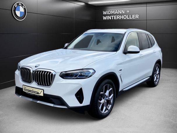 BMW X3 xDrive30e 215 kW image number 1