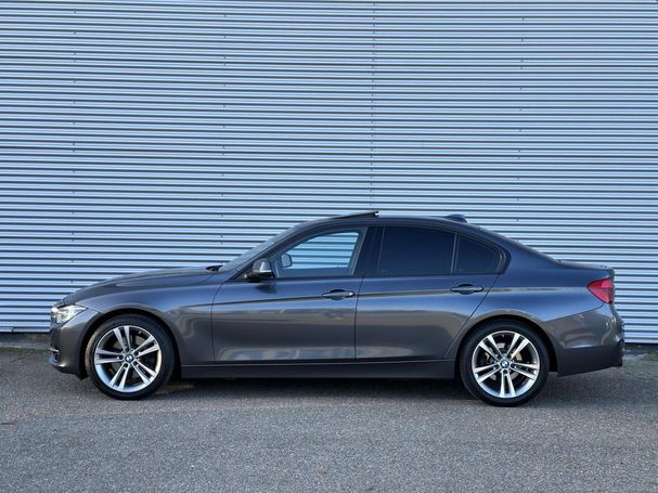 BMW 330i 185 kW image number 6