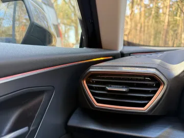 Car image 37