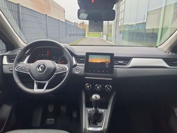 Car image 11