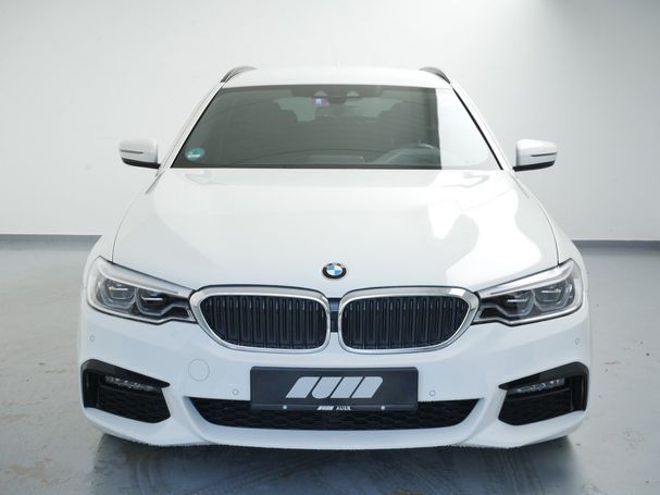 BMW 520d Touring xDrive 140 kW image number 4