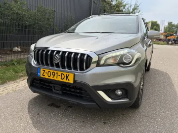 Car image 32