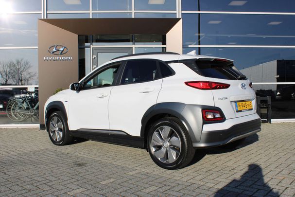 Hyundai Kona 64 kWh 150 kW image number 3