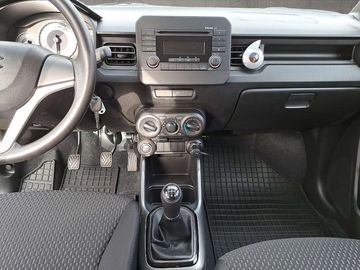 Car image 13