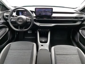 Car image 8