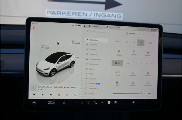 Tesla Model Y Long Range AWD 258 kW image number 19