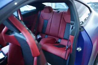 Car image 26