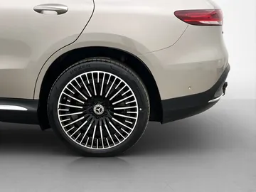 Car image 38