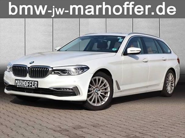 BMW 530d Touring xDrive Luxury Line 195 kW image number 1