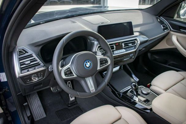 BMW X3 xDrive 215 kW image number 10