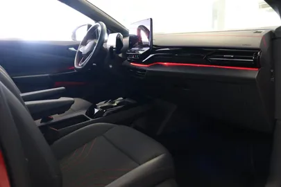 Car image 36