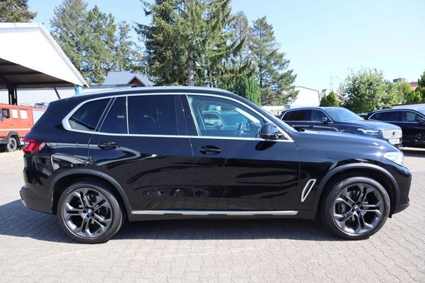 BMW X5 xDrive30d 210 kW image number 4