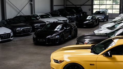 Car image 38