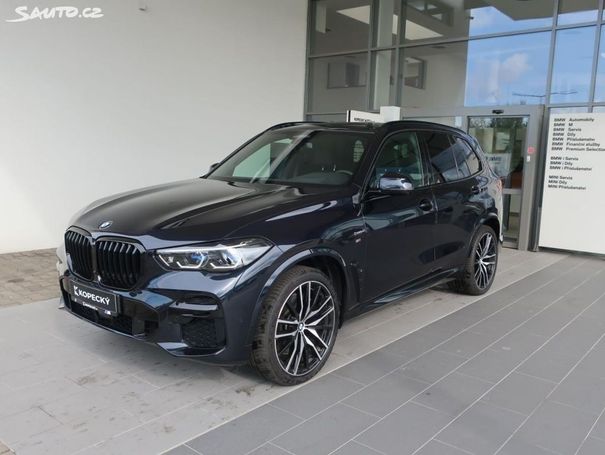 BMW X5 M50i xDrive 390 kW image number 1