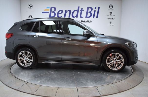 BMW X1 25e xDrive 163 kW image number 10