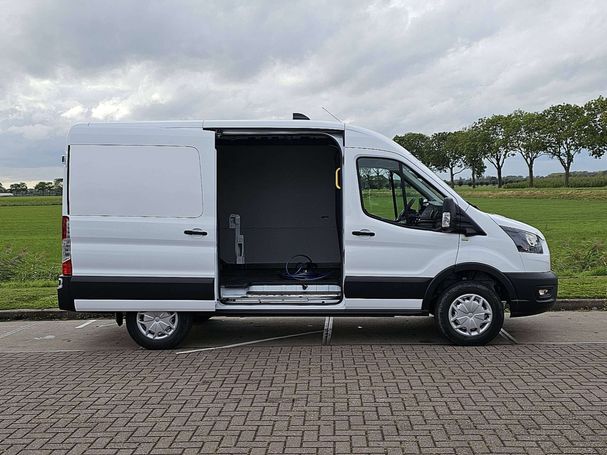 Ford E-Transit 350 L2H2 Trend 198 kW image number 11