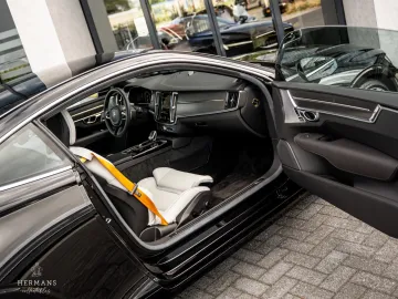 Car image 35