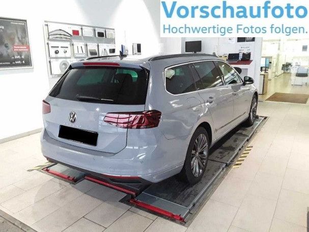 Volkswagen Passat Variant 2.0 TSI DSG Business 140 kW image number 2