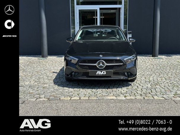 Mercedes-Benz A 180 100 kW image number 3