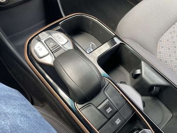 Car image 30