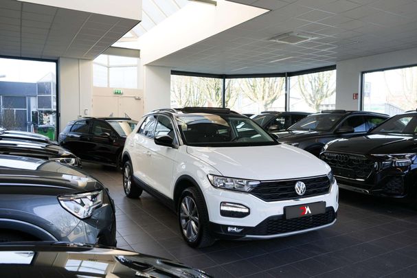 Volkswagen T-Roc 1.5 TSI DSG Style 110 kW image number 2