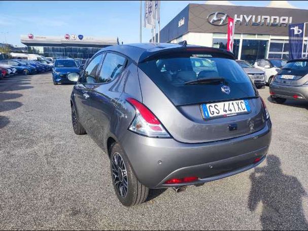 Lancia Ypsilon 51 kW image number 5