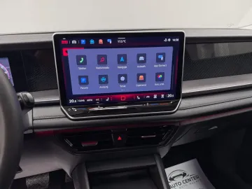 Car image 37