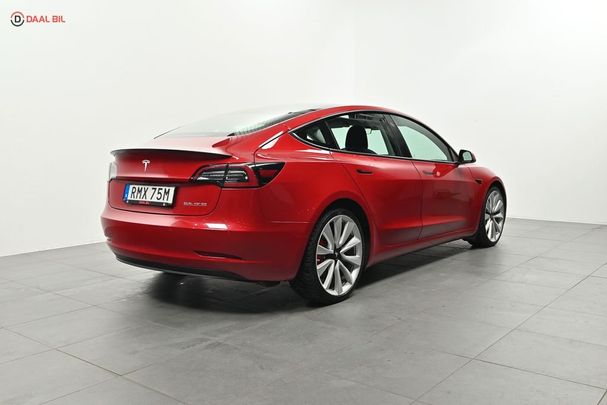 Tesla Model 3 Performance AWD 377 kW image number 3