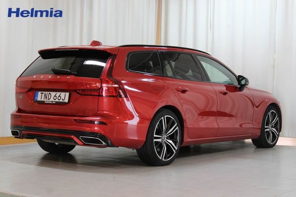 Volvo V60 T8 R Design AWD Recharge 293 kW image number 4