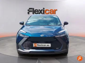 Car image 3