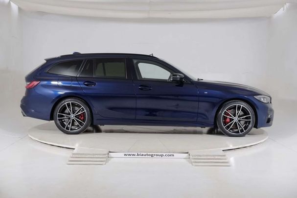 BMW 330d Touring M xDrive 210 kW image number 6