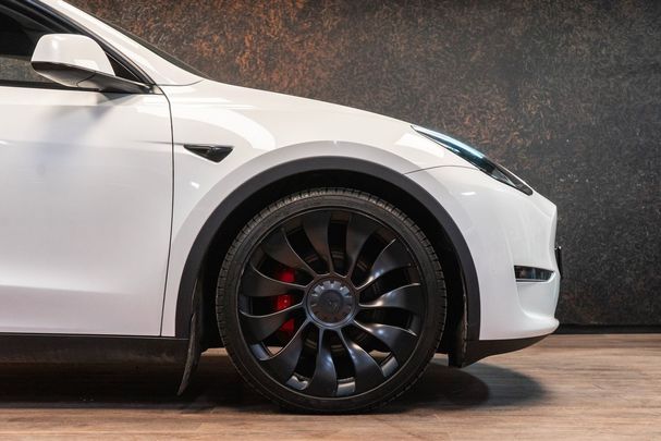 Tesla Model Y Performance AWD 393 kW image number 5