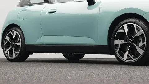 Car image 22