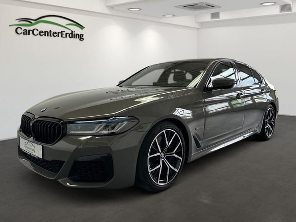 BMW M550 xDrive 390 kW image number 1