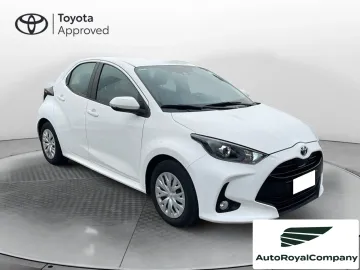 Car image 13