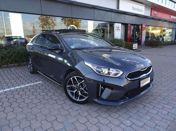 Kia ProCeed 1.5 T-GDI GT Line 118 kW image number 2