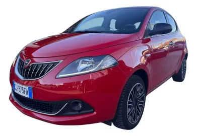 Car image 1