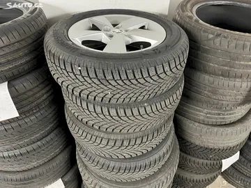 Car image 32