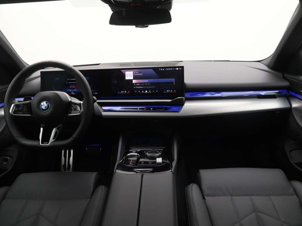 BMW i5 eDrive40 M Sport 250 kW image number 9