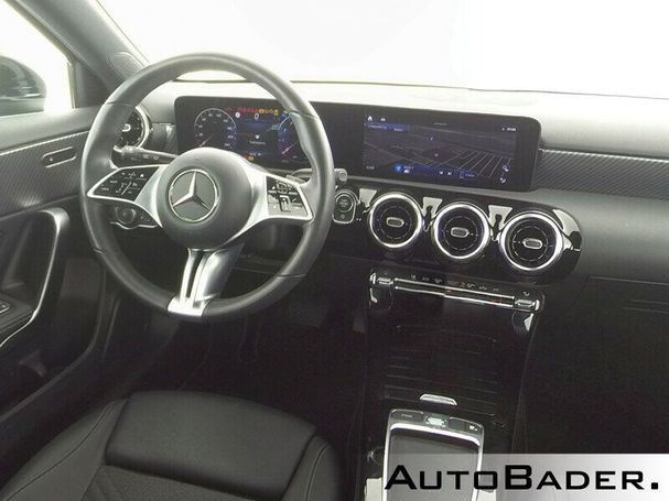 Mercedes-Benz A 180 100 kW image number 6