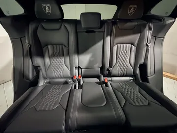 Car image 42