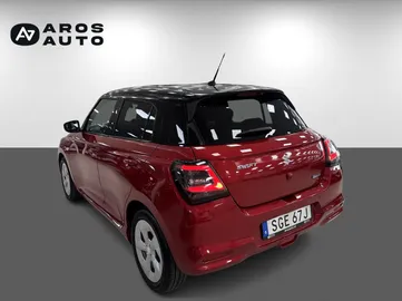 Car image 5