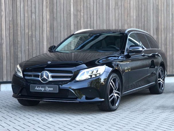 Mercedes-Benz C 300 e T 235 kW image number 1