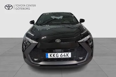 Car image 2