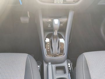 Car image 30