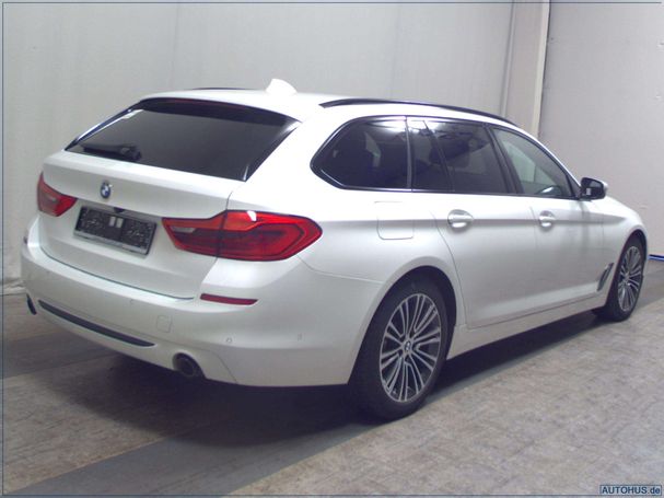 BMW 520d Touring 140 kW image number 4