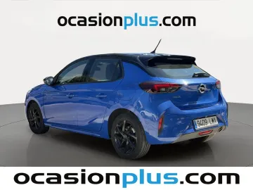 Car image 4