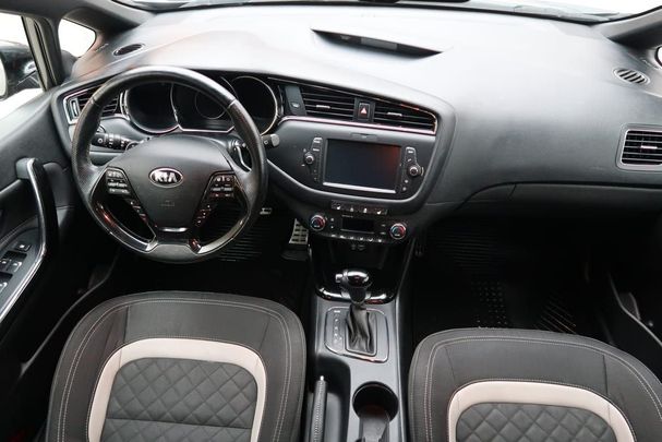 Kia Ceed 1.6 CRDi 101 kW image number 4